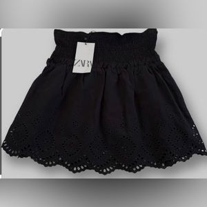 Zara , Embroidered Black Mini Skirt , Size: S